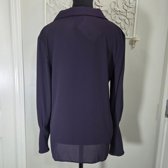 Halston Elegant Purple Blouse Size Small - Picture 3 of 5